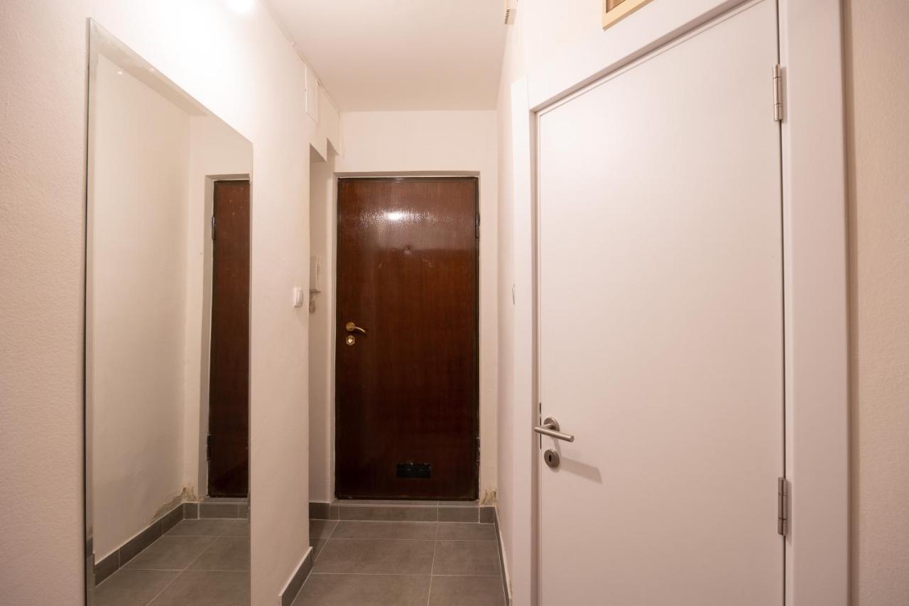 Apartment Center Iii