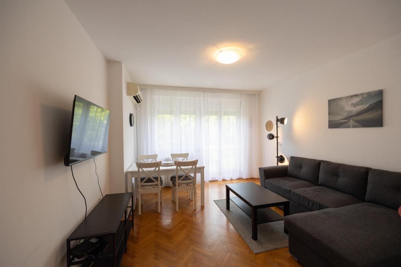 Center Iii Apartment Belgrad