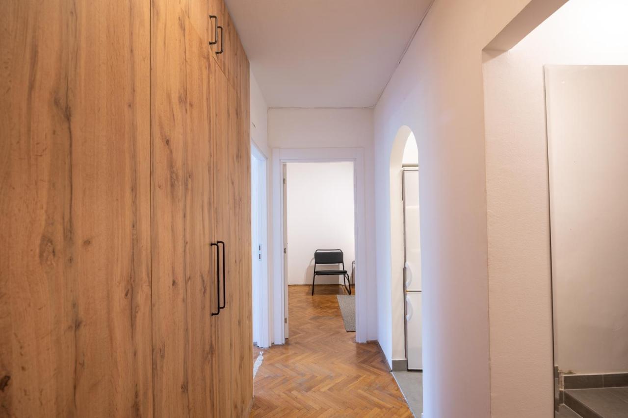 Center Iii * Belgrad